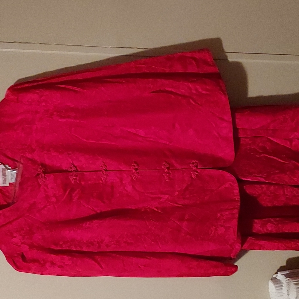 Ladies Shirt and Skirt Set